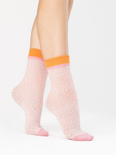 Fiore - Contrast top ankle socks with an animal print